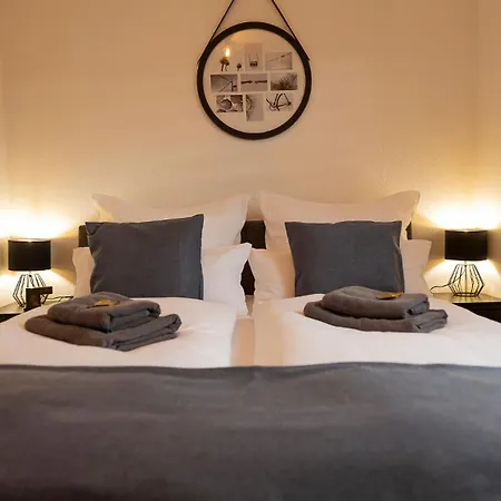 Luxx Mm, Airport- Fuer 7 Personen-parken-kueche Apartment Trunkelsberg